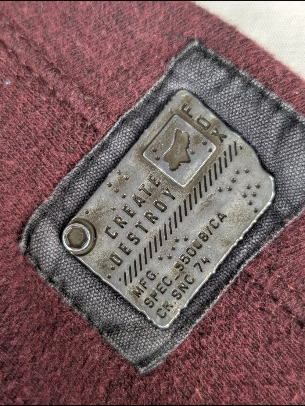 Y2K Fox Crew Neck‎ Moto Sweatshirt Men's L Maroon Front Pocket Metal Logo